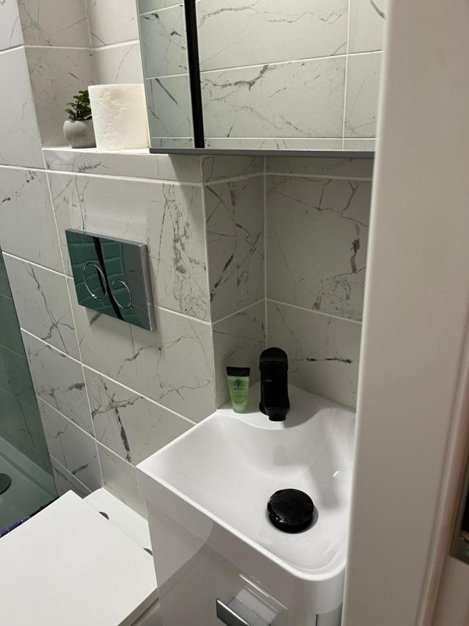 Apartament Good Apartament Wola Warsaw Apartament 1 Pokojowy Z Aneksem Zewnętrze zdjęcie